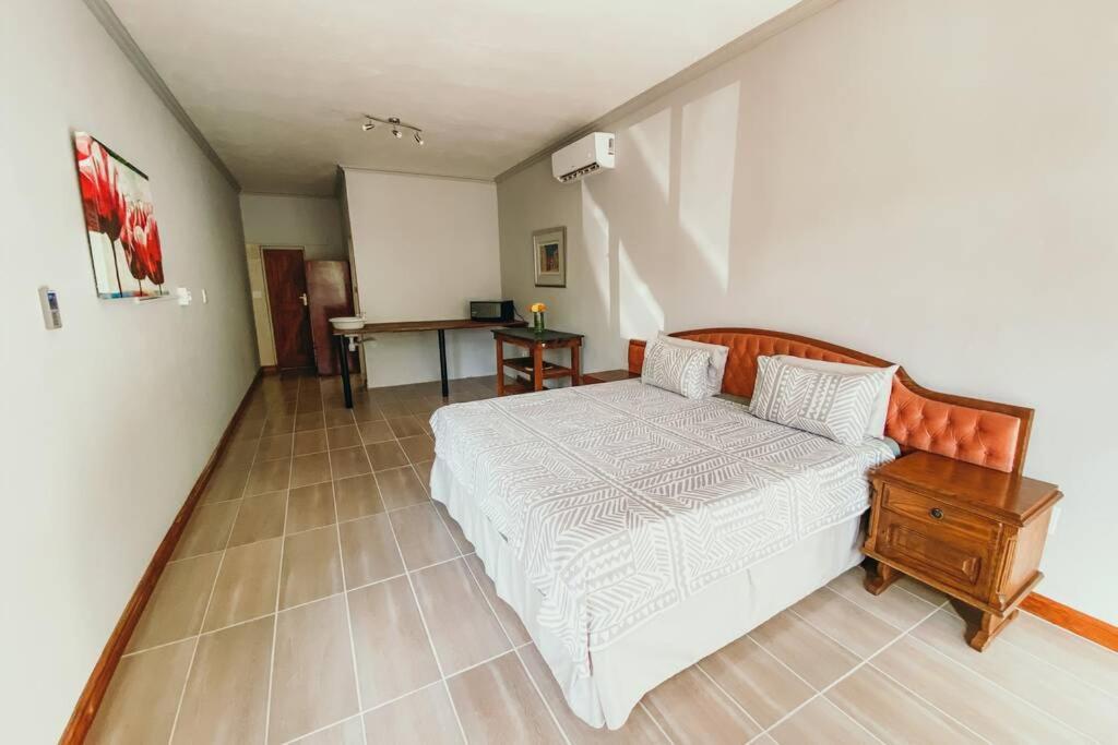 Le Grec Wine Tram Apartment Franschhoek Exterior foto